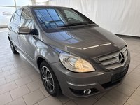 Vedere faţă dreapta