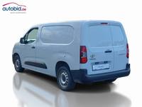 Pogled od pozadi levo