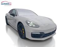 Pogled sprijeda desno