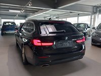 Pogled od pozadi levo