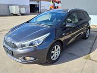 Skats no kreisās puses priekšā