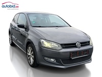 Pogled sprijeda desno