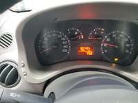 Pohľad na združený prístroj na palubnej doske