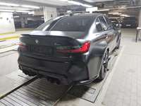 Pogled od pozadi desno