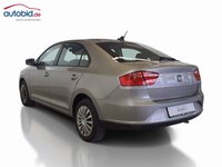 Вид сзади слева