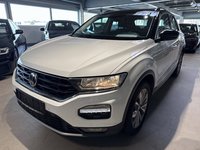 Pogled od napred levo