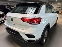 Pogled od pozadi desno