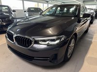 Pogled od napred levo