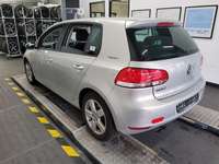 Náhľad zozadu zľava