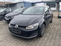 Pogled sprijeda lijevo