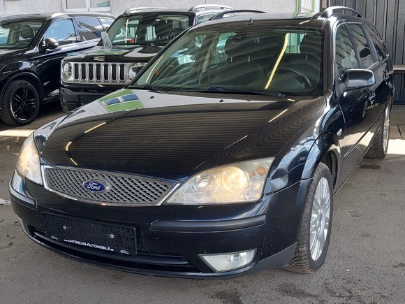 Náhled zpředu zleva