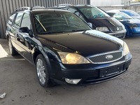 Náhled zpředu zprava