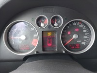 Pohled na přístrojovou desku