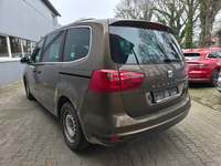 Pogled straga lijevo