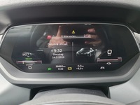 Pogled na kombinirani instrument