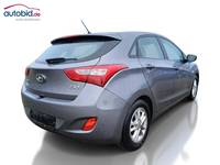 Vue de l’arrière droit