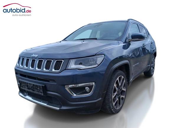 Vue de l’avant gauche