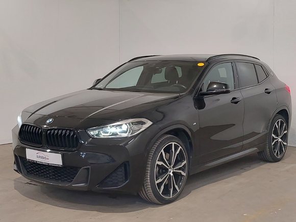 Náhled zpředu zleva