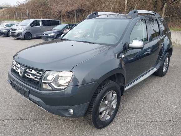 Pogled sprijeda lijevo