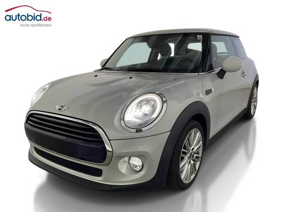 Vue de l’avant gauche