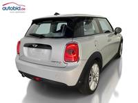 Vue de l’arrière droit