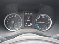 Pogled na kombinirani instrument