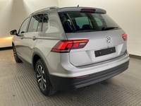 Vue de l’arrière gauche