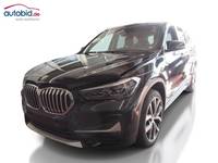 Pogled od napred levo