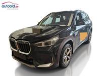 Pogled od napred levo