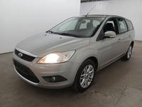 Skats no kreisās puses priekšā