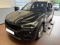 Pogled od napred levo