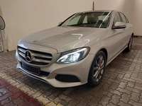 Vue de l’avant gauche