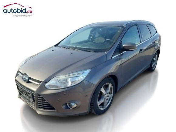 Pogled sprijeda lijevo