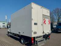 Pogled straga lijevo