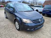 Pogled sprijeda desno