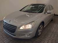 Pogled sprijeda lijevo