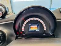 Pogled na kombinovani instrument