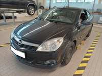 Pogled od napred levo