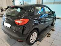 Pogled od pozadi desno