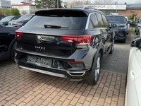 Aanzicht achter rechts