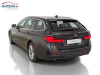 Vista traseira esquerda