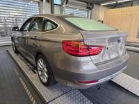 Pogled od pozadi levo