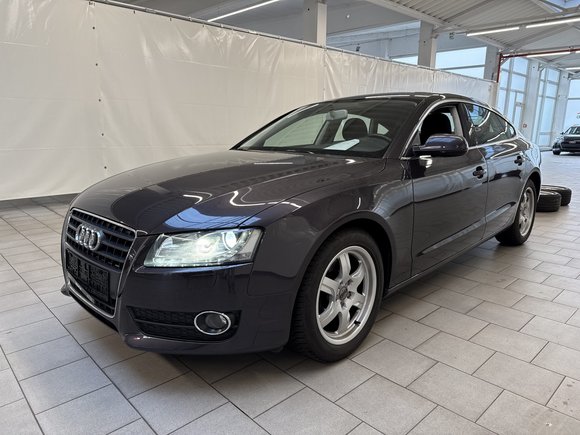 Náhled zpředu zleva