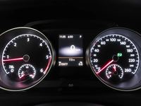 Pohled na přístrojovou desku