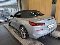 Pogled od pozadi levo