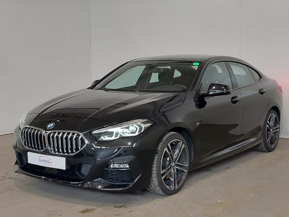 Вид спереди слева