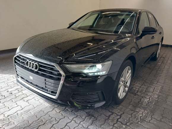 Vue de l’avant gauche