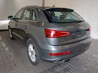 Vue de l’arrière gauche