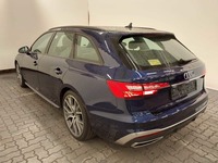 Vue de l’arrière gauche