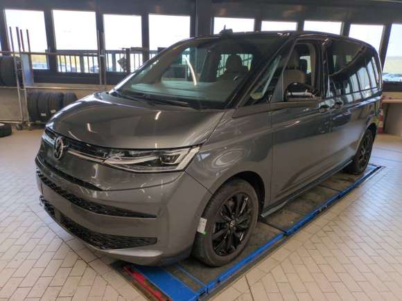 Вид спереди слева